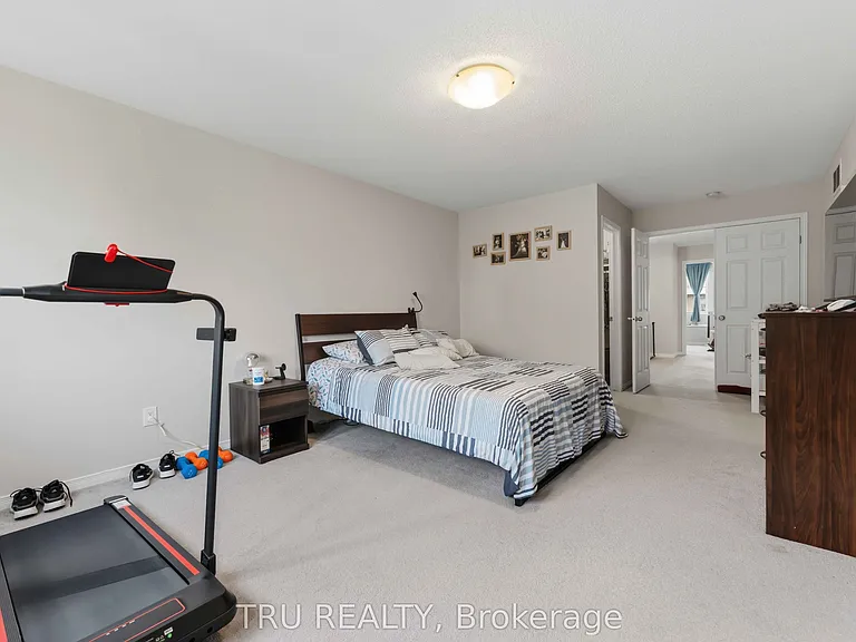 205 Losino Cres — Photo 20