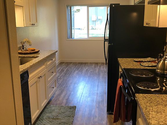 2x1.5-view when you walk in front door