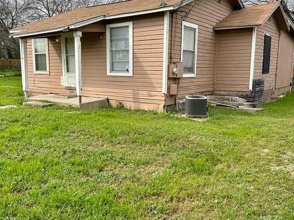 125 SMALLWOOD DR, San Antonio, TX 78210