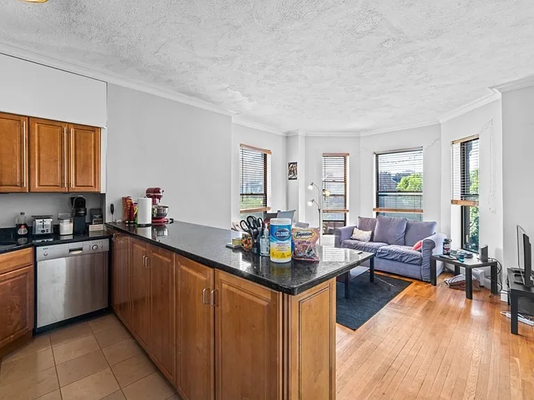 764 Tremont St #4 — Photo 2