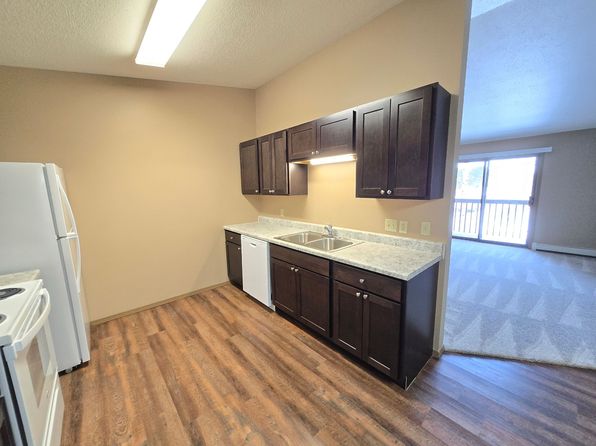 5811 W Christopher Pl APT 15