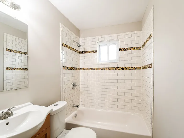 1230 Acredale Dr — Photo 15