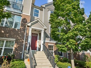 204 Laurel Ave, Des Plaines, IL 60016