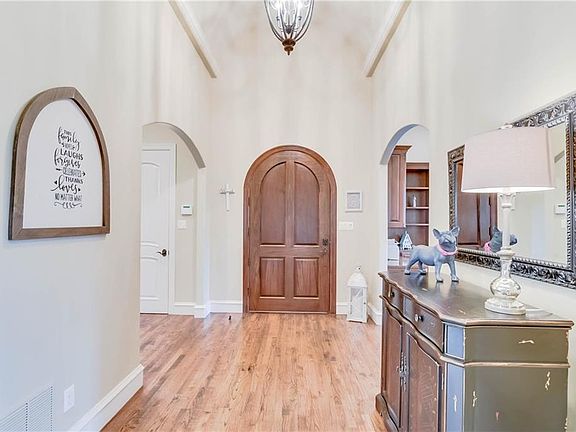 3rd image of 7 Santa Fe Cir