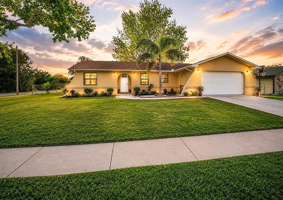 1st image of 3011 Shadow Oaks Dr