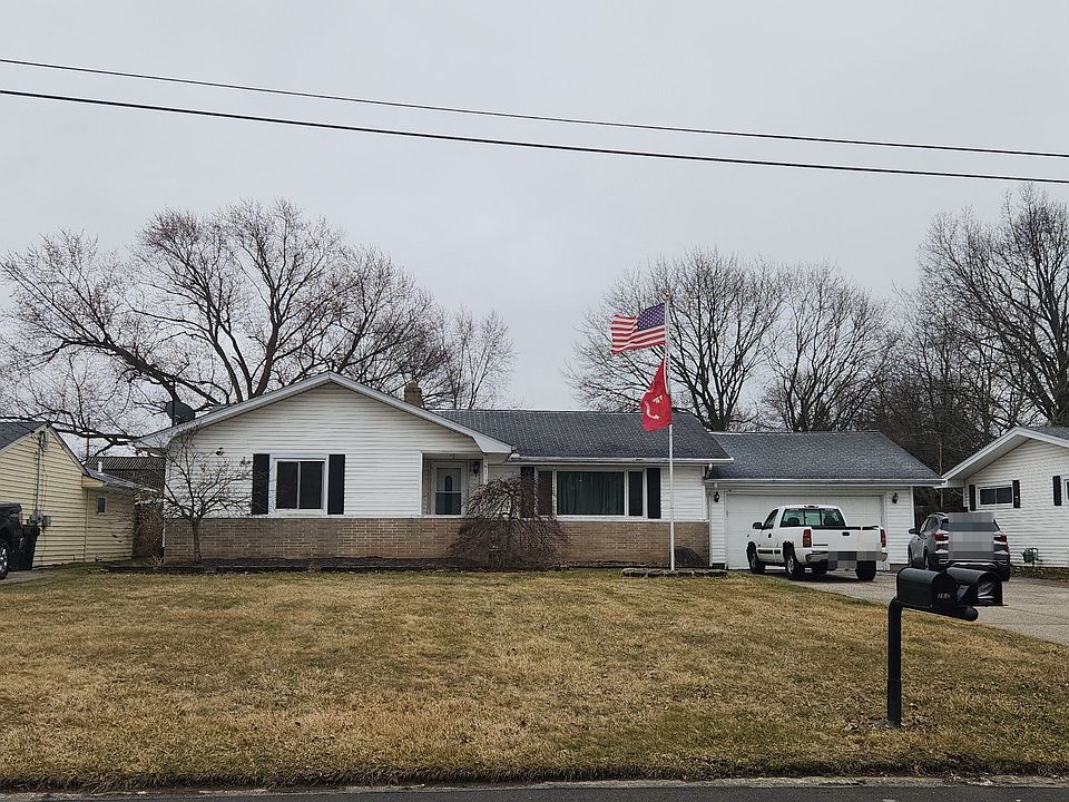 1st image of 161 Campagna St
