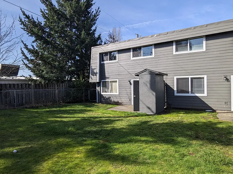 7815 NE 117th Ave — Photo 60