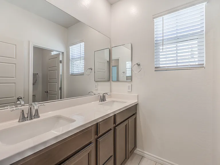 2982 Gunnery Forge St — Photo 32