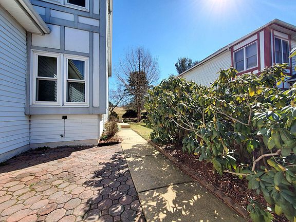 4th image of 4853 Plum Run Ct