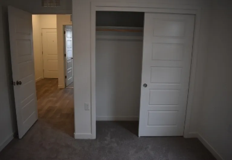 4486 N San Clemente Ave — Photo 26