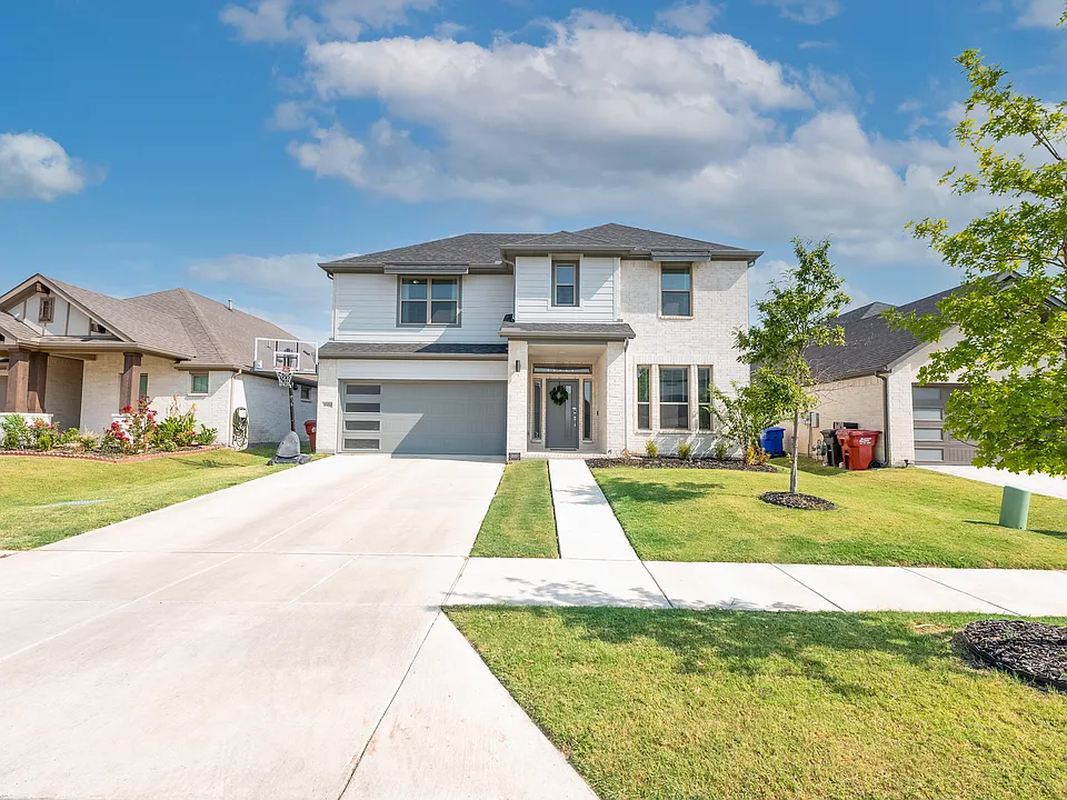 3320 Flatiron Dr