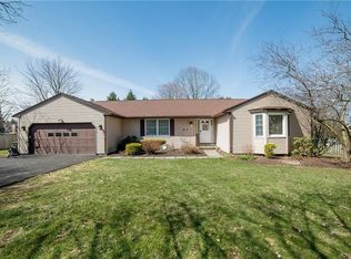 208 Mott Rd, Fayetteville, NY 13066