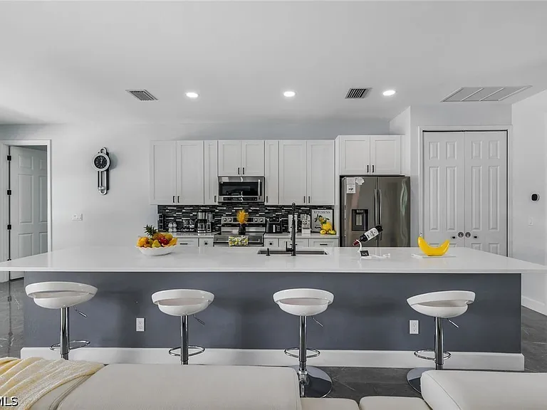 2419 Country Club Blvd — Photo 25