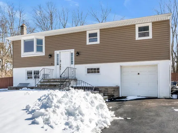 117 Manhattan St, Jackson, NJ 08527