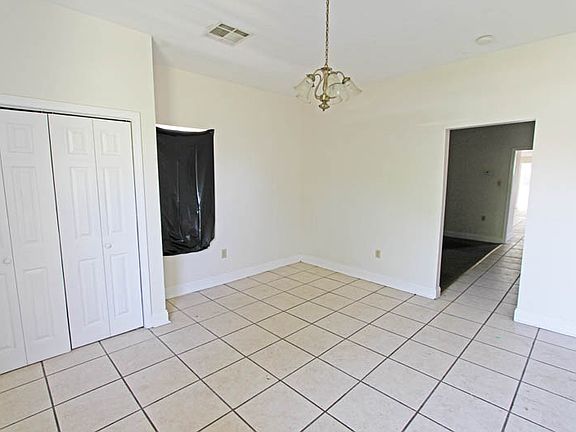 4th image of 3610 Clematis St