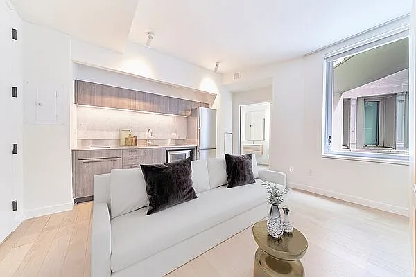 Rented by Living New York | media 4