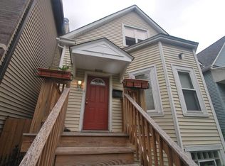 3422 W Lyndale St, Chicago, IL 60647