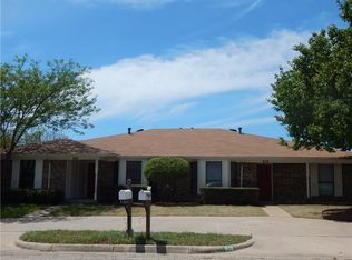 818 Sylvia St, Weatherford, TX 76086
