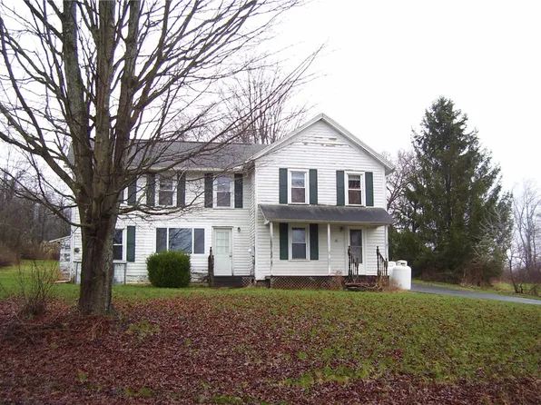 16 Midland Hill Rd, Oxford, NY 13830