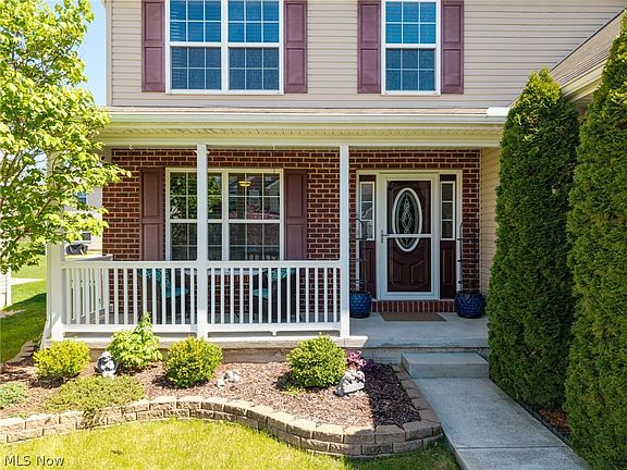 3rd image of 9961 Colmanara Dr
