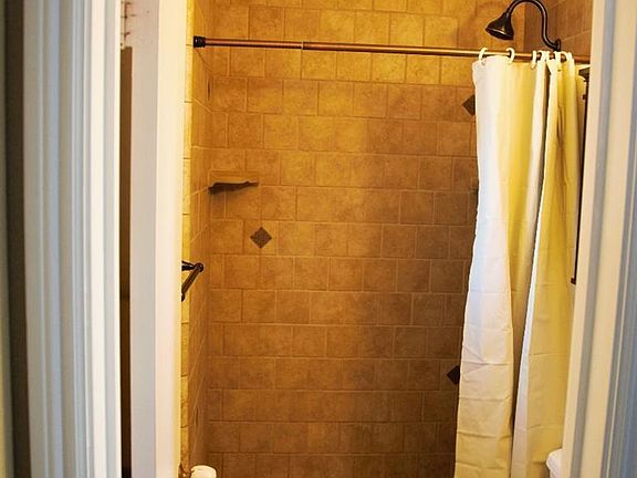 2nd image of 4070 Capella Dr