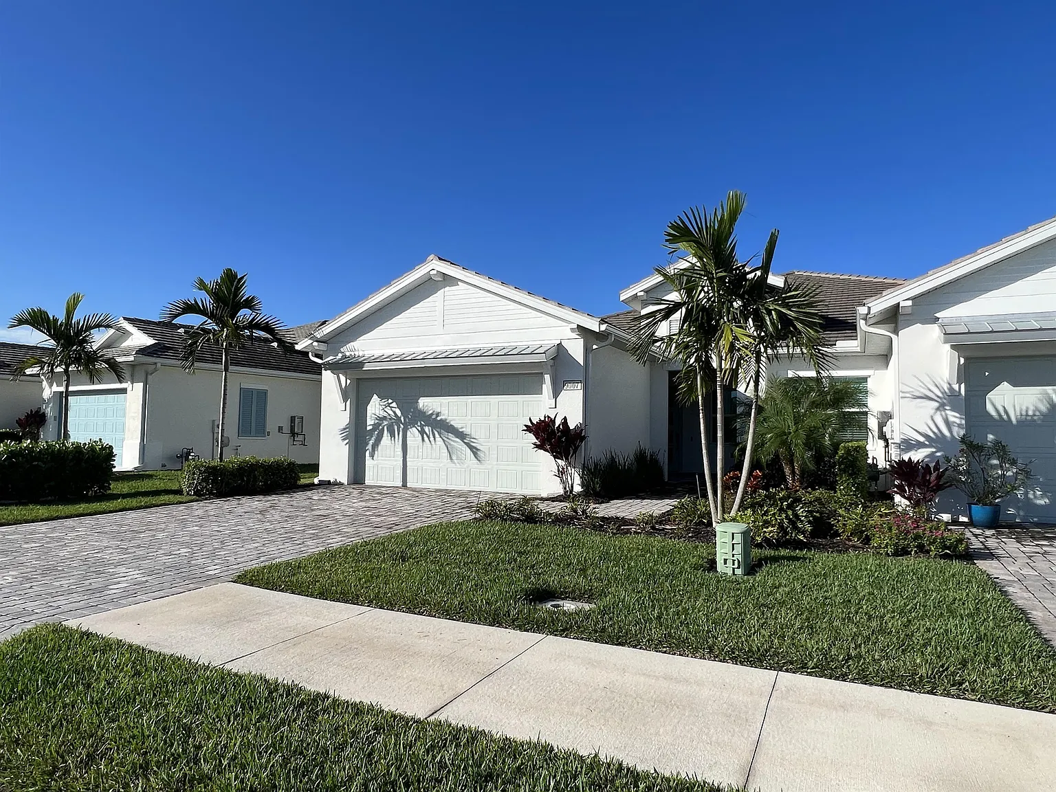 9007 St. Lucia Dr - 1 — Photo 1