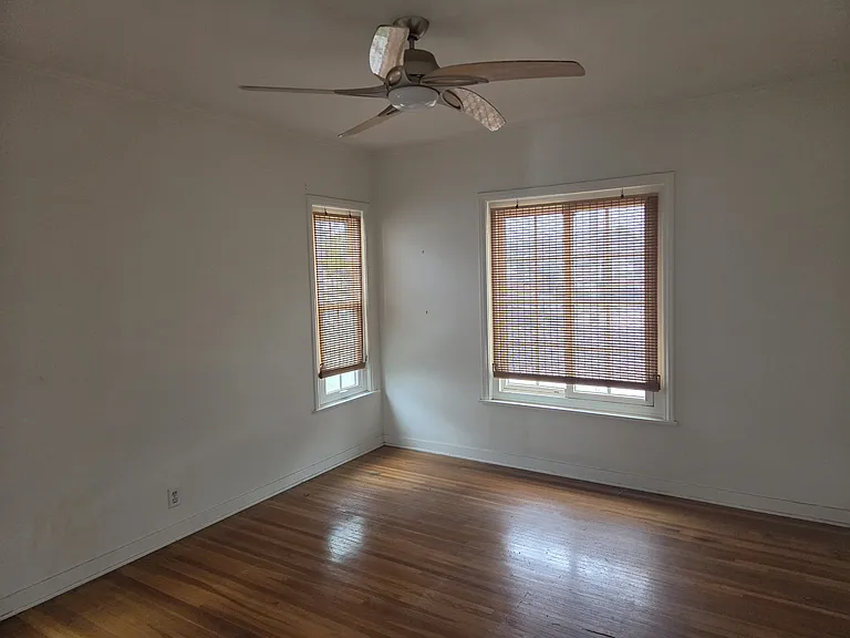 1721 N Fairview St — Photo 7