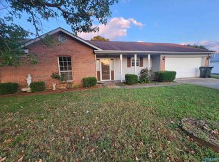 109 Brenna Ln, Hazel Green, AL 35750