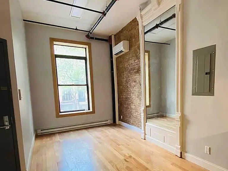 24 W 123rd St #1 — Photo 5