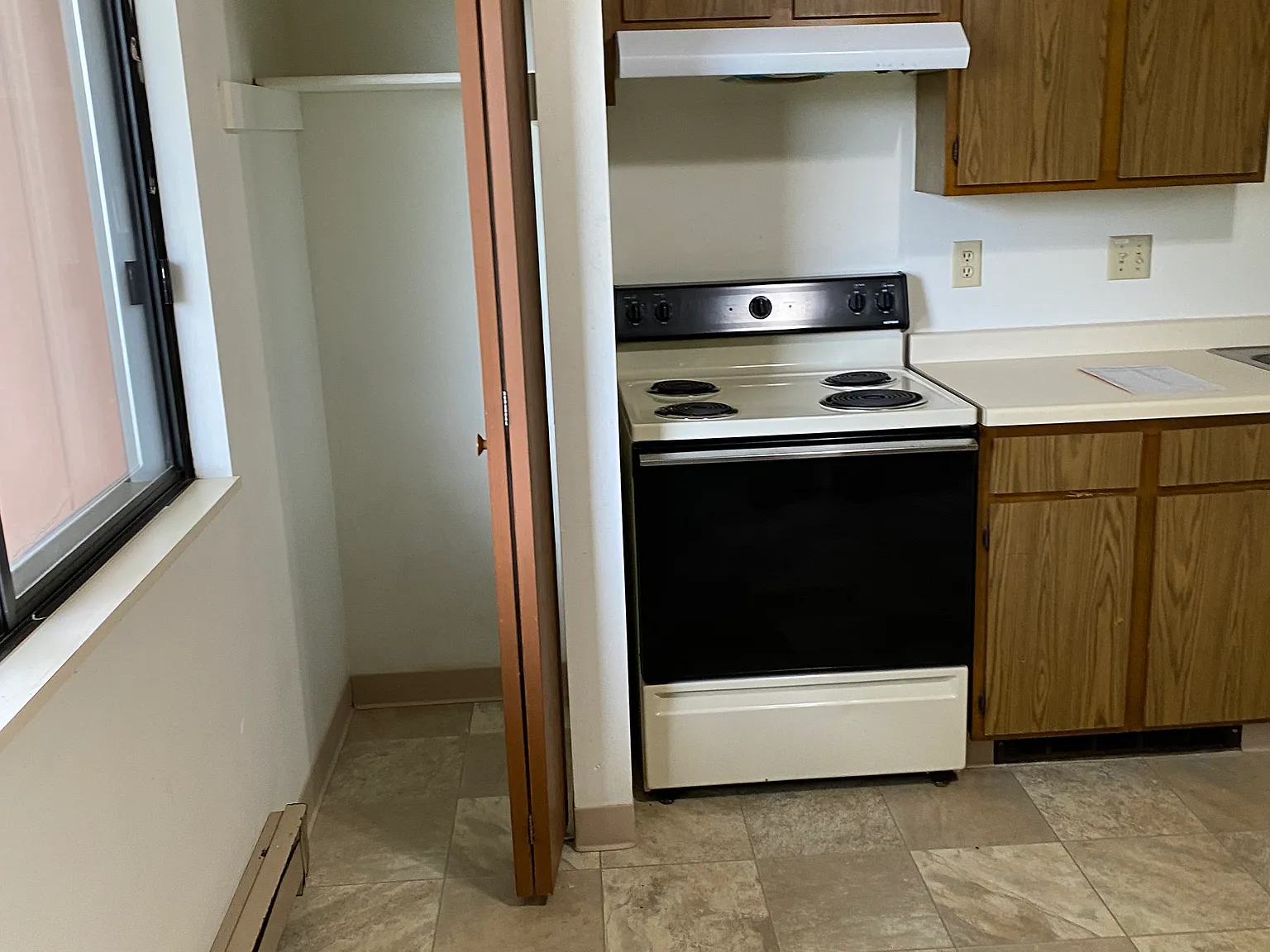2 bed, $1,195 — Photo 2