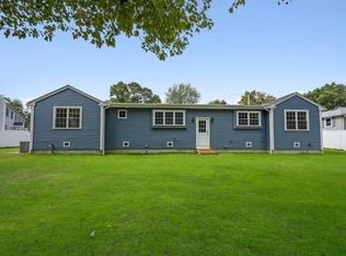 36 Rhodes Cir #2, Hingham, MA 02043
