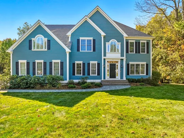 4 Joslin Ln, Southborough, MA 01772