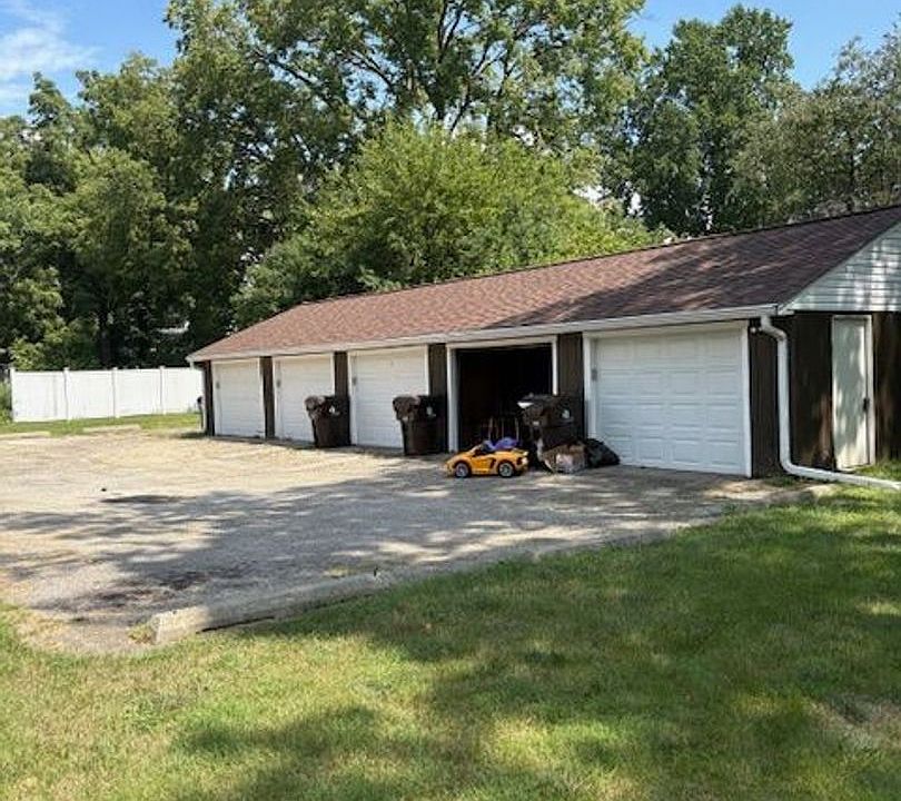 2nd image of 3400 N Missouri Ave #A