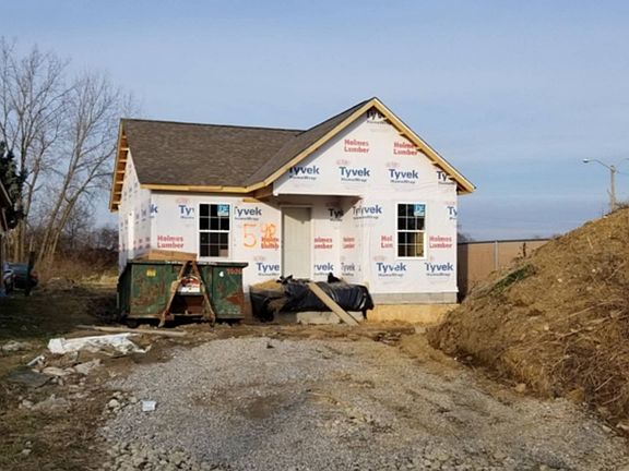 5th image of 448 Stambaugh Ave