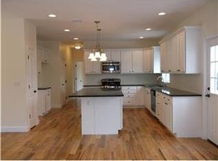 33 Maple Ave, Goshen, NY 10924