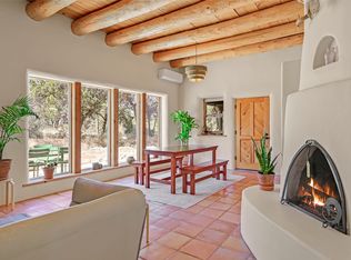 67 Ranchos Canoncito, Santa Fe, NM 87508