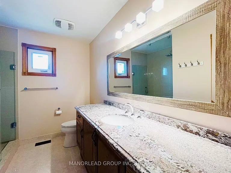 42 Metropolitan Cres — Photo 15