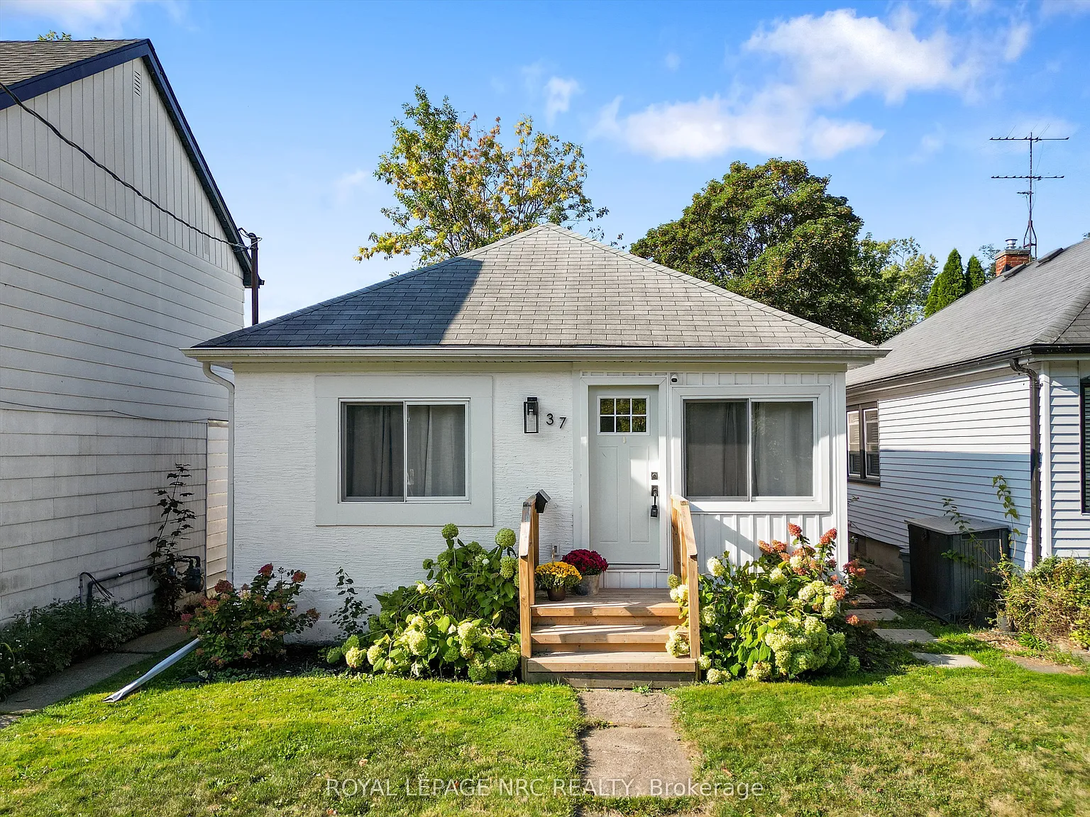2 bed, $2,500 — Photo 3