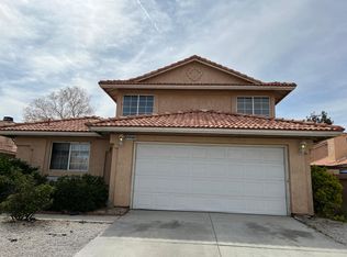 12372 Wedgewood Ln, Victorville, CA 92395