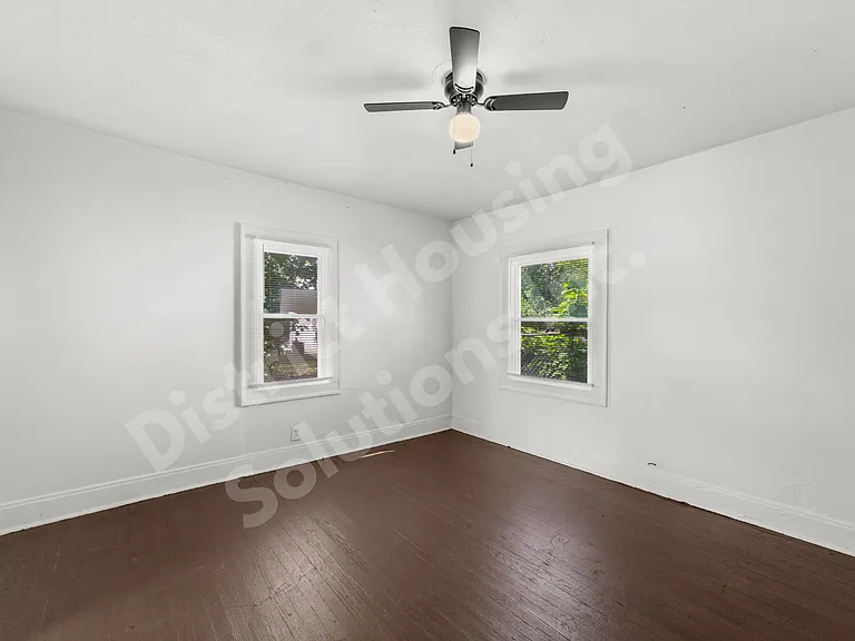 8302 Sowinski Ave #UP — Photo 9