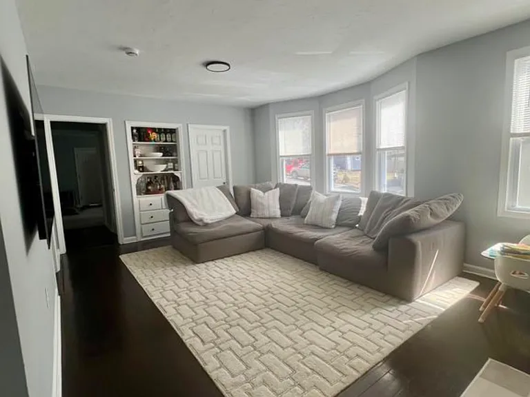 16 Holland Rd #1 — Photo 3