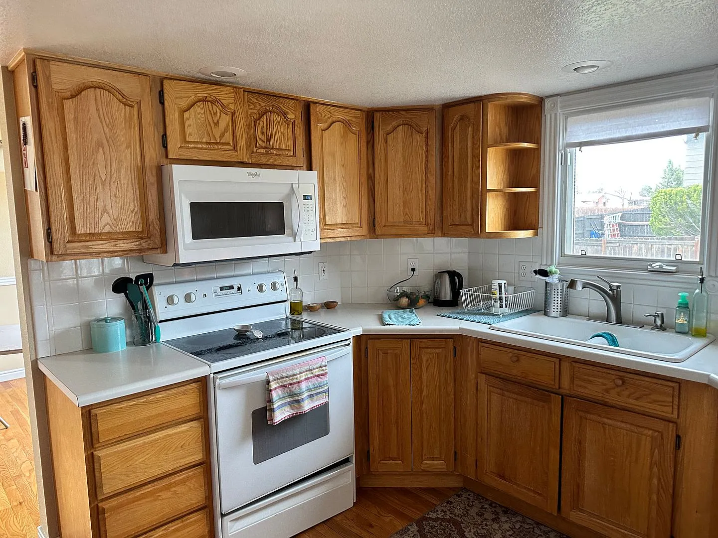 4 Bedroom, 3.5 Bathroom Home — Photo 2