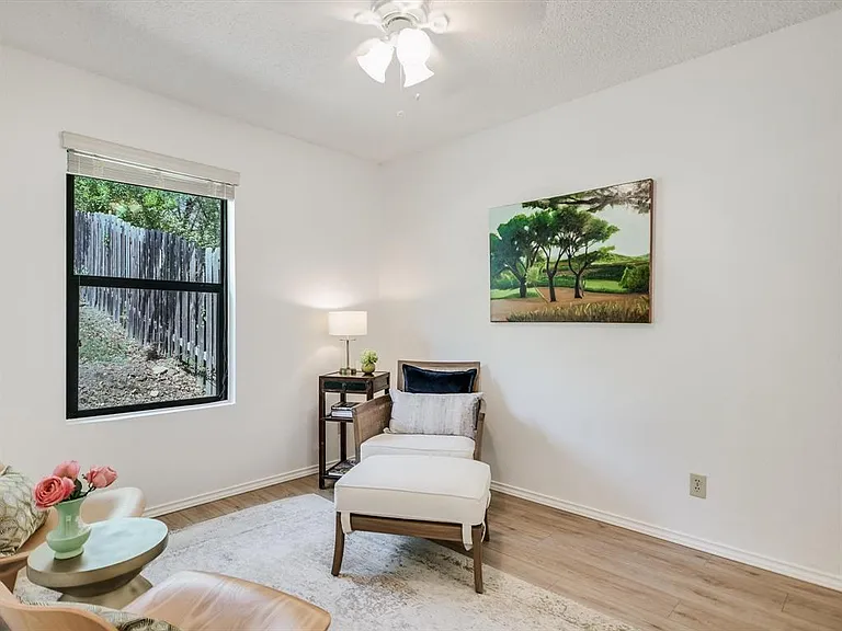 439 Sailmaster St #B — Photo 16