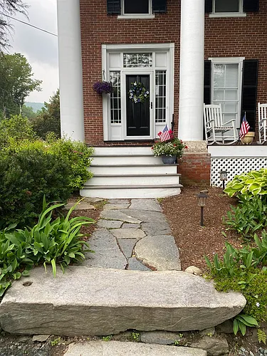 36 Happy Valley Rd Photo 1