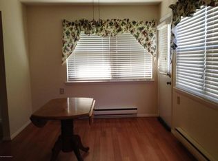 40 Collins Ct, Brick, NJ 08724