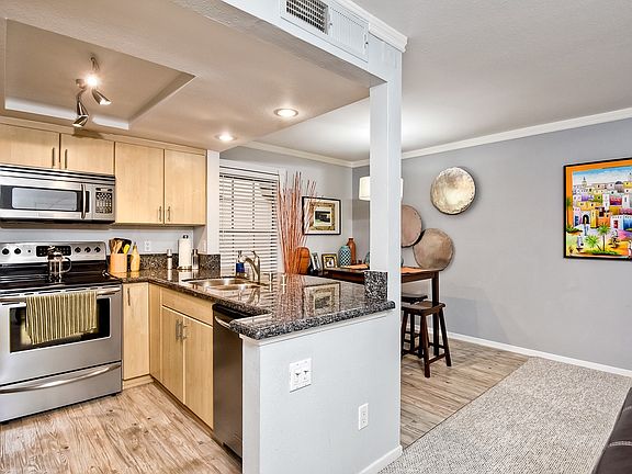 2nd image of 1260 Cleveland Ave #203