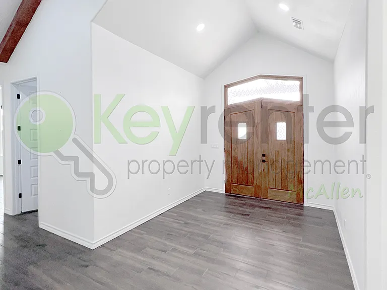 3412 Inez St — Photo 10