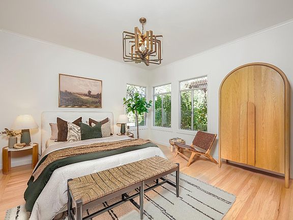 5th image of 28 Murray Avenue