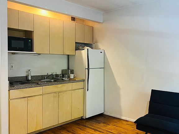 3rd image of 1066 2nd Ave #2F