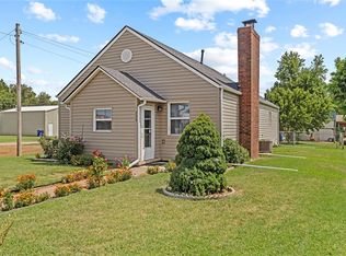 220 E Oak St, Dover, OK 73734